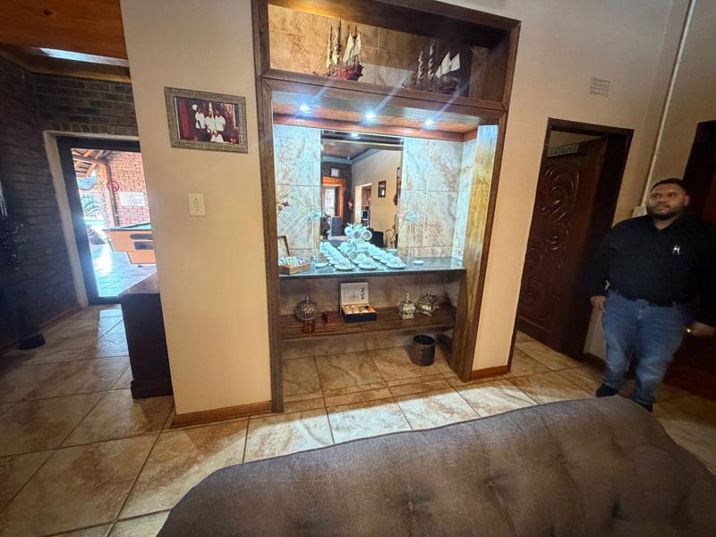 10 Bedroom Property for Sale in Kathu Northern Cape